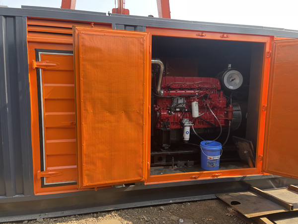 岭东哪些因素会影响 200KW 柴油发电机的燃油消耗率？