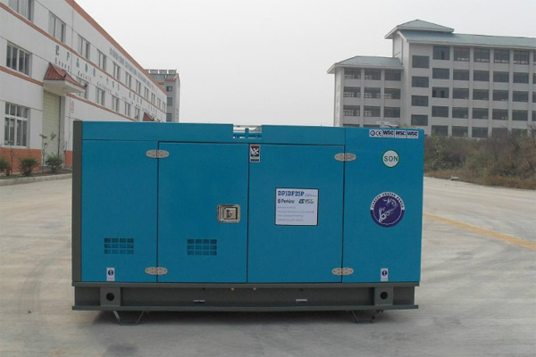 岭东发电机租赁如何正确安装空气滤清器？