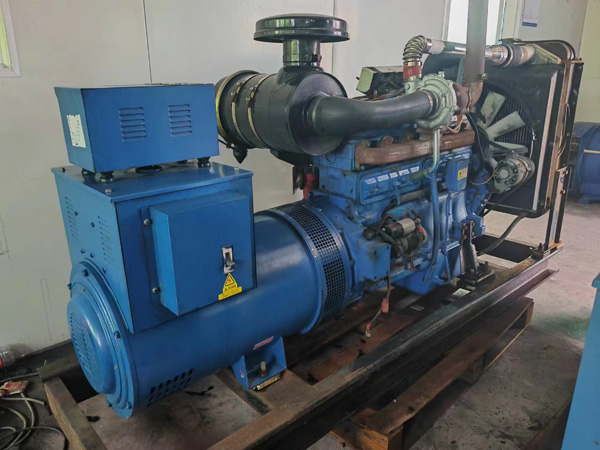 岭东100kW柴油发电机组使用多级机油有哪些优缺点？